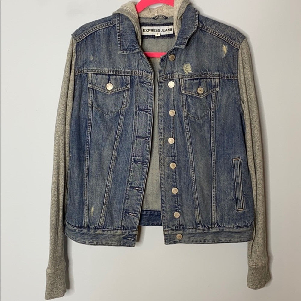 Women’s Jean Jacket